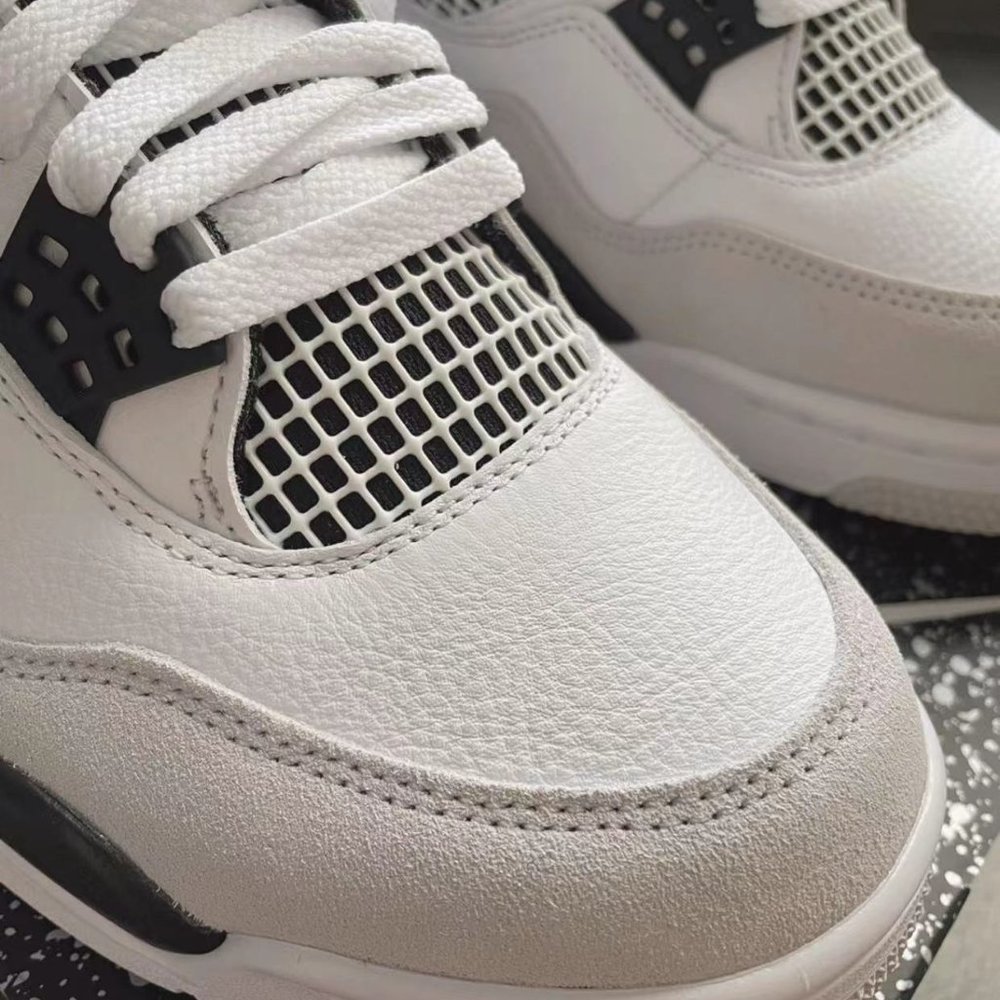 Jordan 4 Military black - Picture 4 of 7